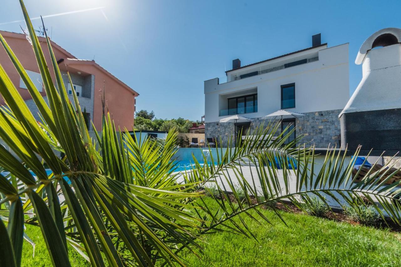 Sun & Sea Villa Kornić Exteriér fotografie