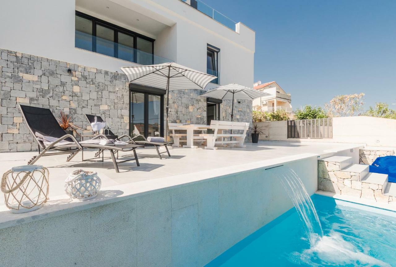Sun & Sea Villa Kornić Exteriér fotografie